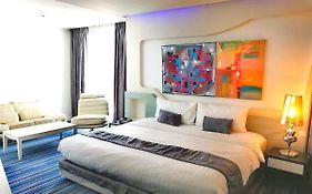 โรงแรมกลาเซียร์ ขอนแก่น